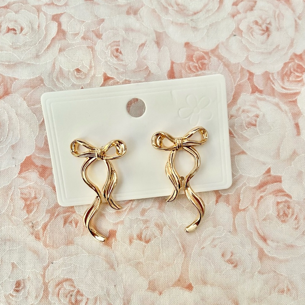 Gold Ribbon Earrings - Picture 3 of 6